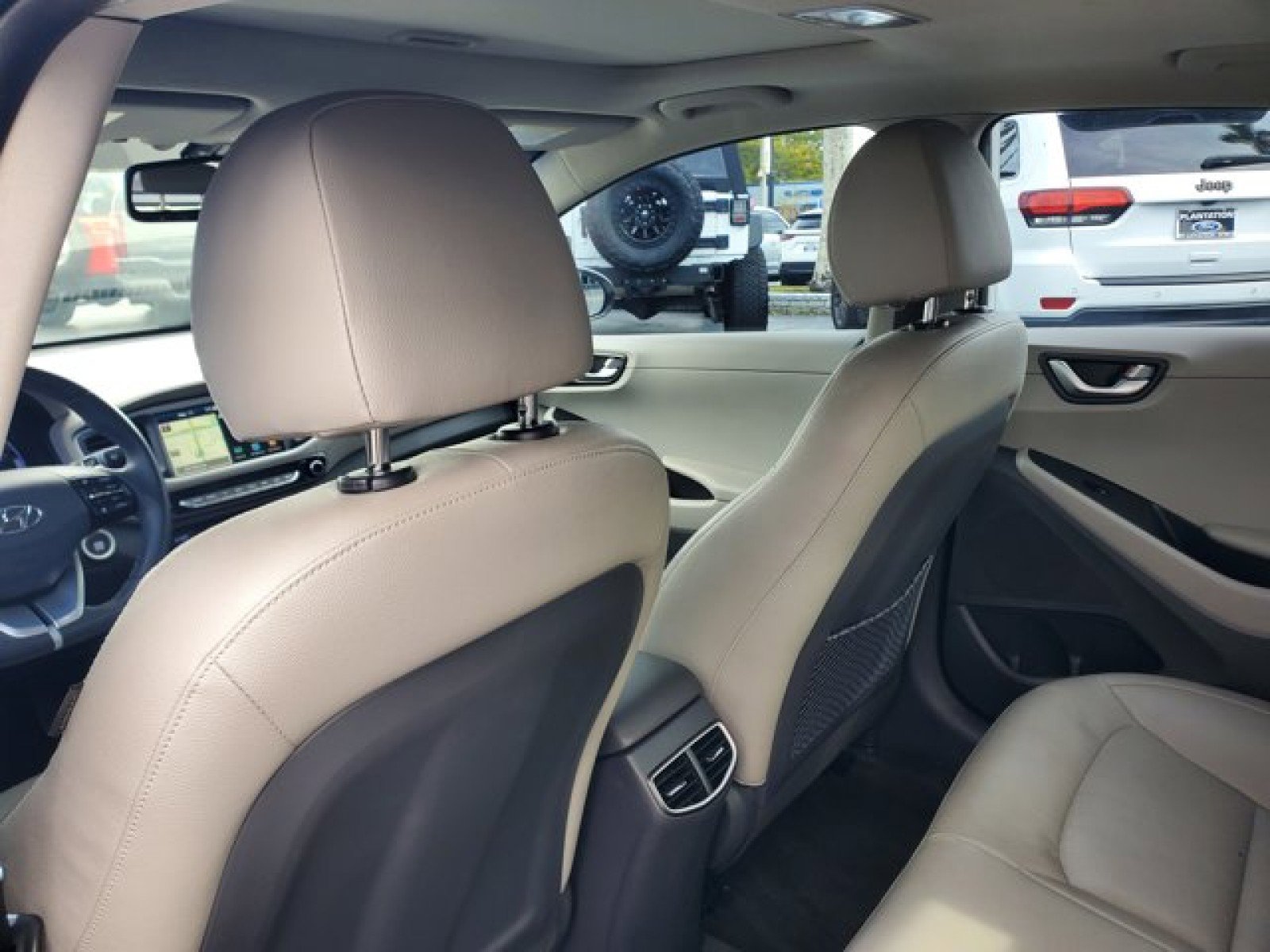 Used 2019 Hyundai Ioniq Limited w/ Ultimate Package 02 image 29