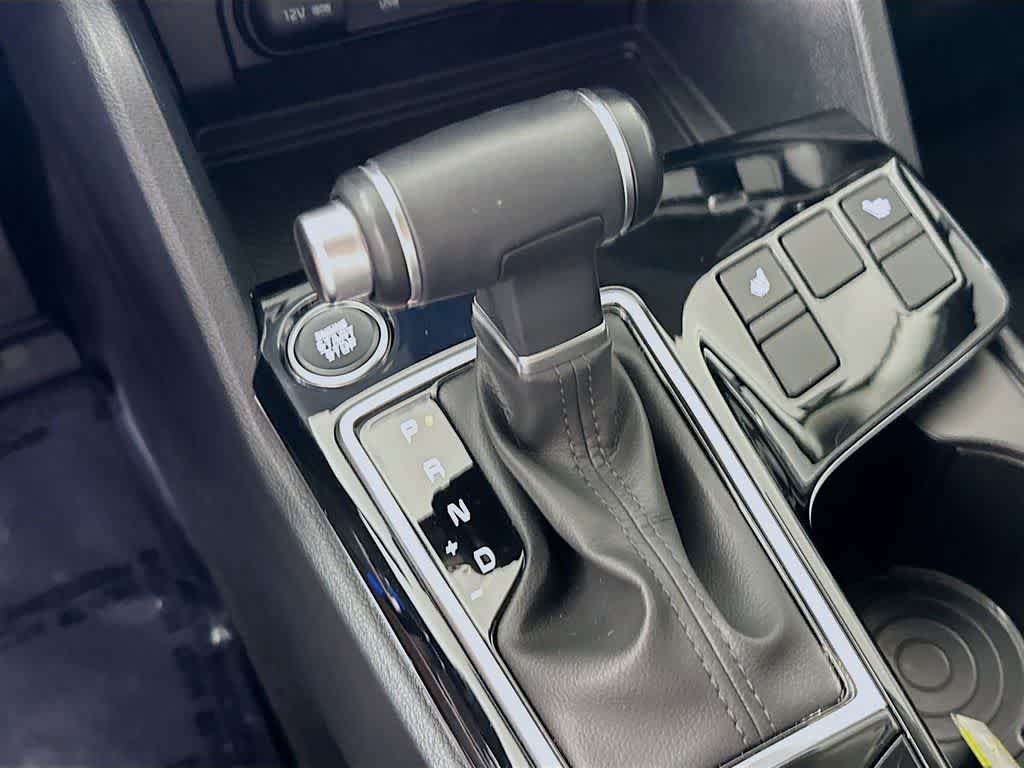 Used 2025 Kia Sportage SX FWD image 19
