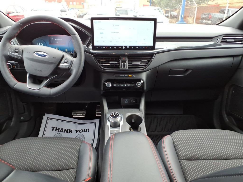 Certified 2023 Ford Escape ST-Line Elite AWD/4WD image 12