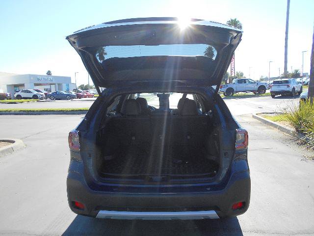 Used 2024 Subaru Outback Limited AWD/4WD image 5