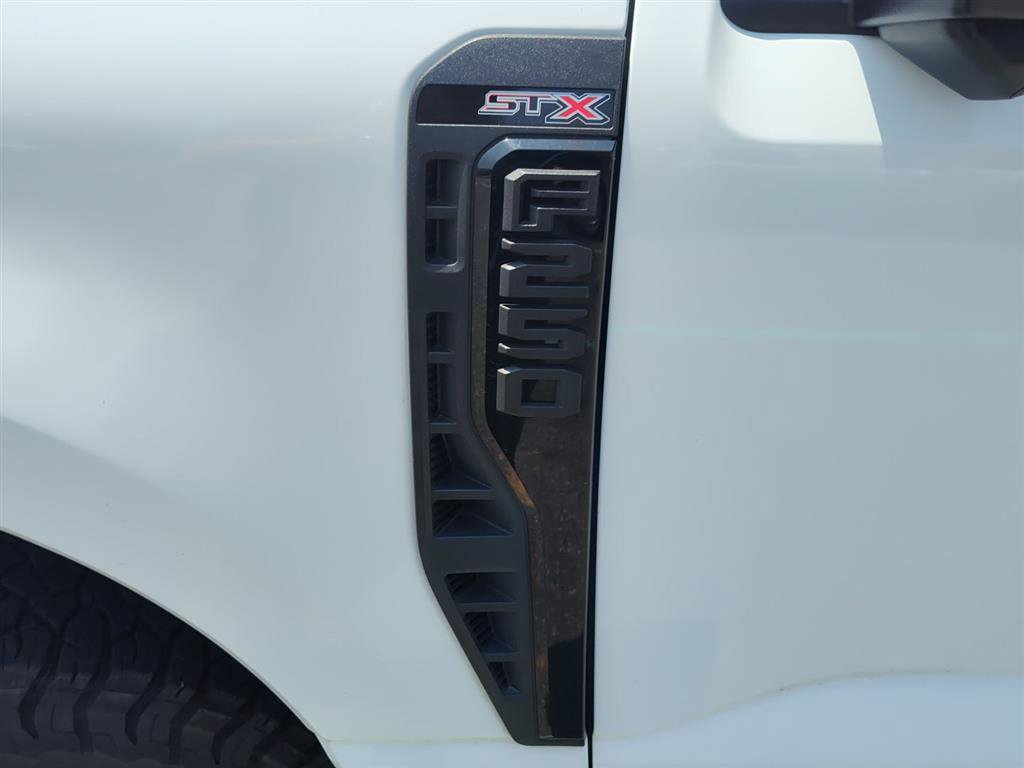 Certified 2024 Ford F250 XL w/ STX Appearance Package AWD/4WD image 5