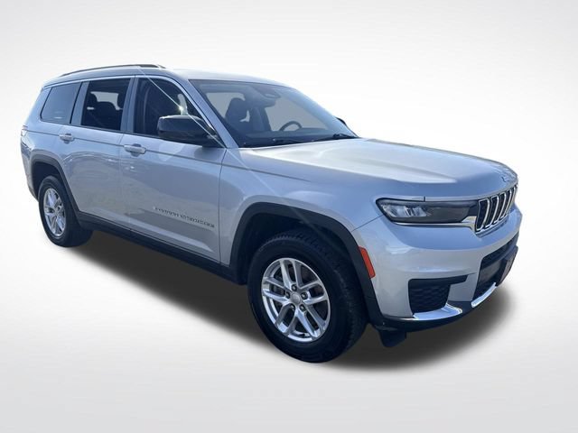 Used 2021 Jeep Grand Cherokee L Laredo w/ Luxury Tech Group I AWD/4WD image 11