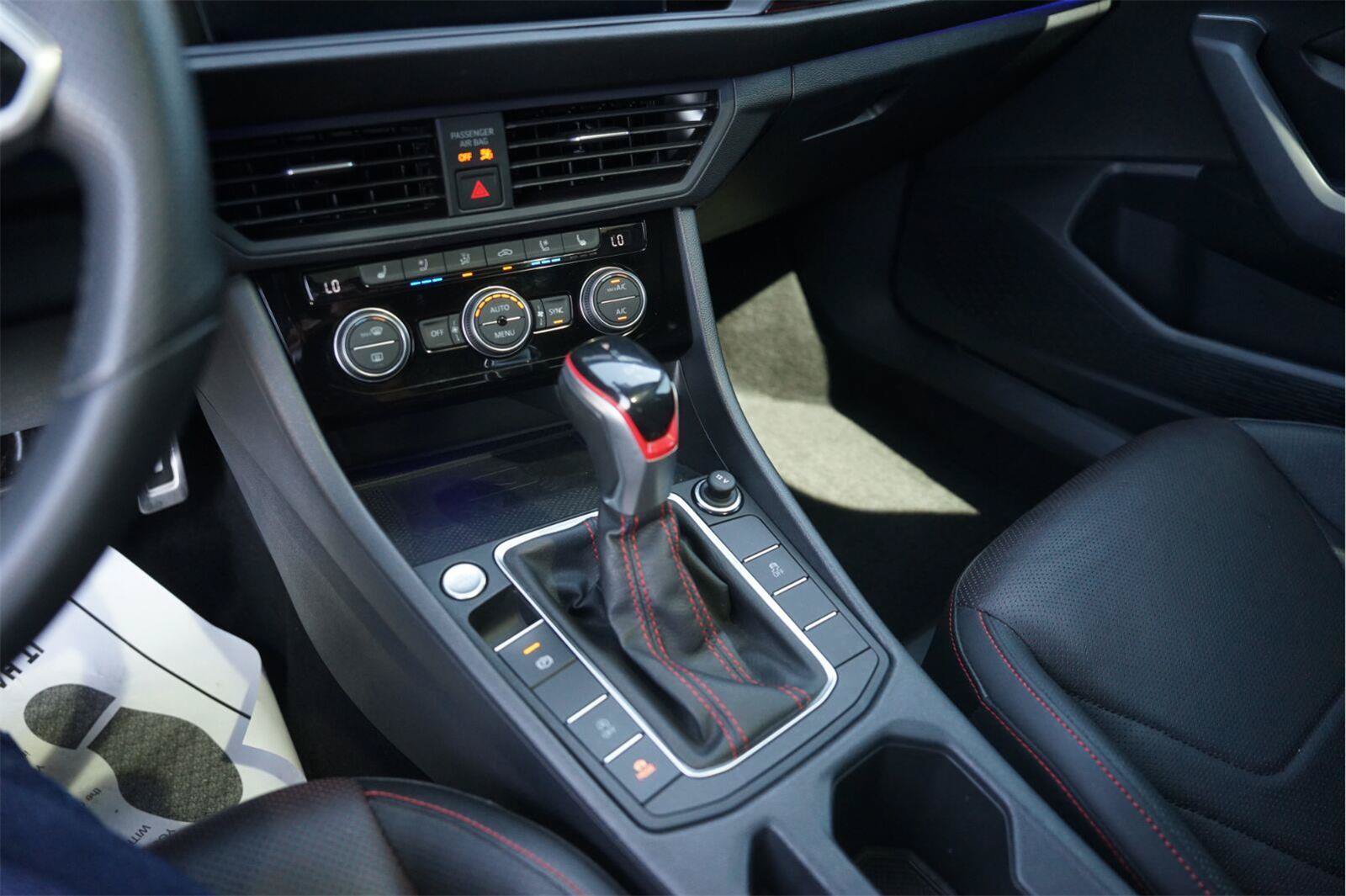Used 2023 Volkswagen Jetta GLI Autobahn FWD image 29
