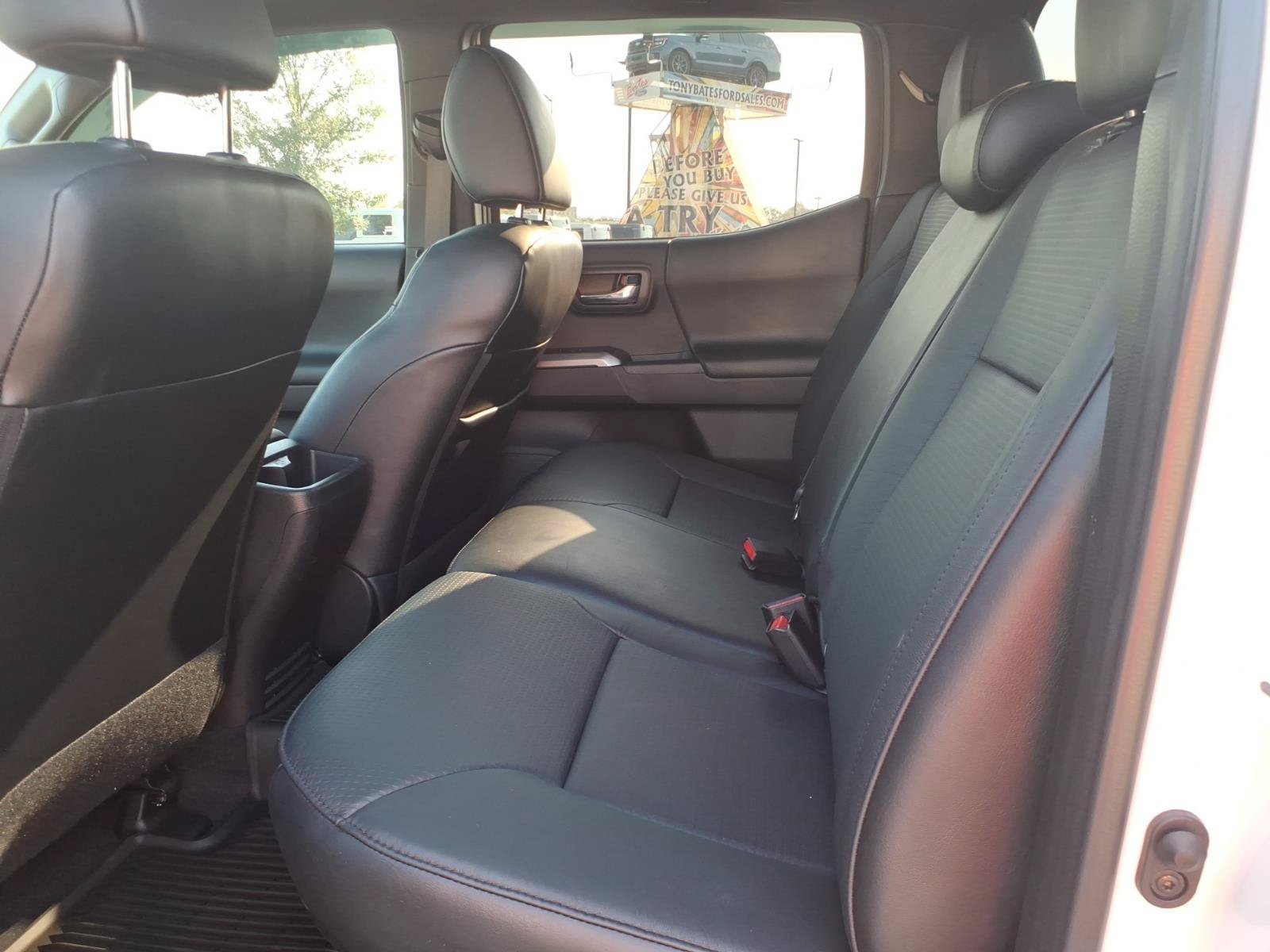 Used 2023 Toyota Tacoma Limited w/ Nightshade Package AWD/4WD image 13