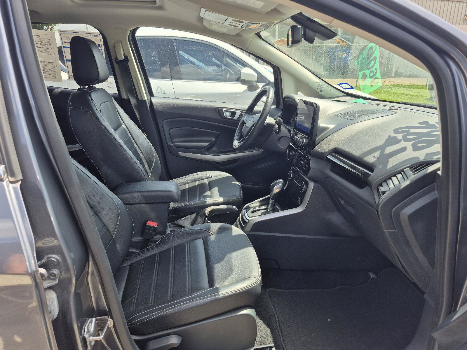 Certified 2020 Ford EcoSport Titanium FWD image 8