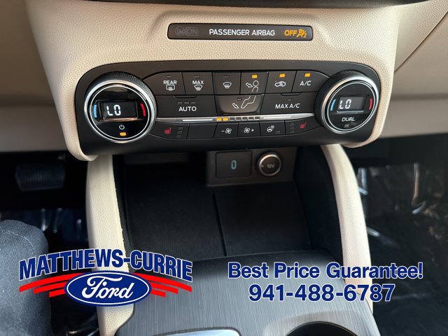 Certified 2020 Ford Escape Titanium FWD image 20