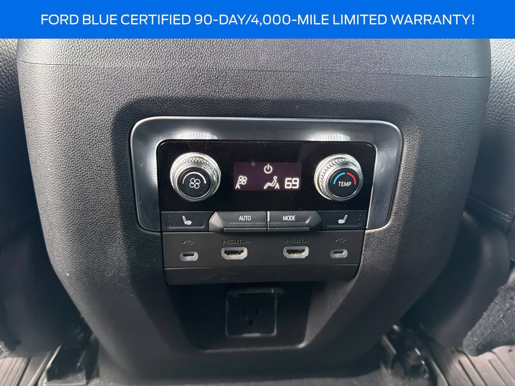 Used 2021 GMC Yukon Denali w/ Denali Premium Package AWD/4WD image 18
