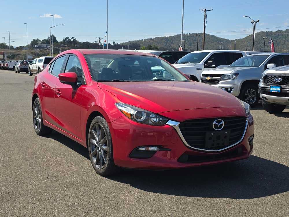 Used 2018 MAZDA MAZDA3 Touring FWD image 11