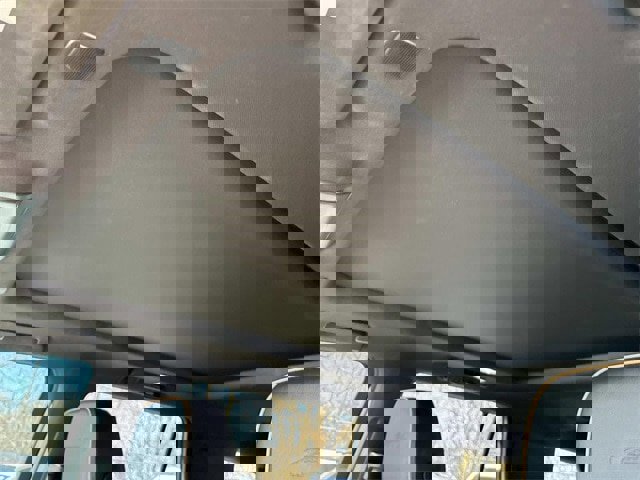 Used 2024 GMC Yukon AT4 w/ Technology Package image 30