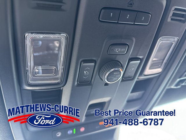 Used 2023 Cadillac Escalade Sport Platinum w/ LPO, ONYX Package AWD/4WD image 24