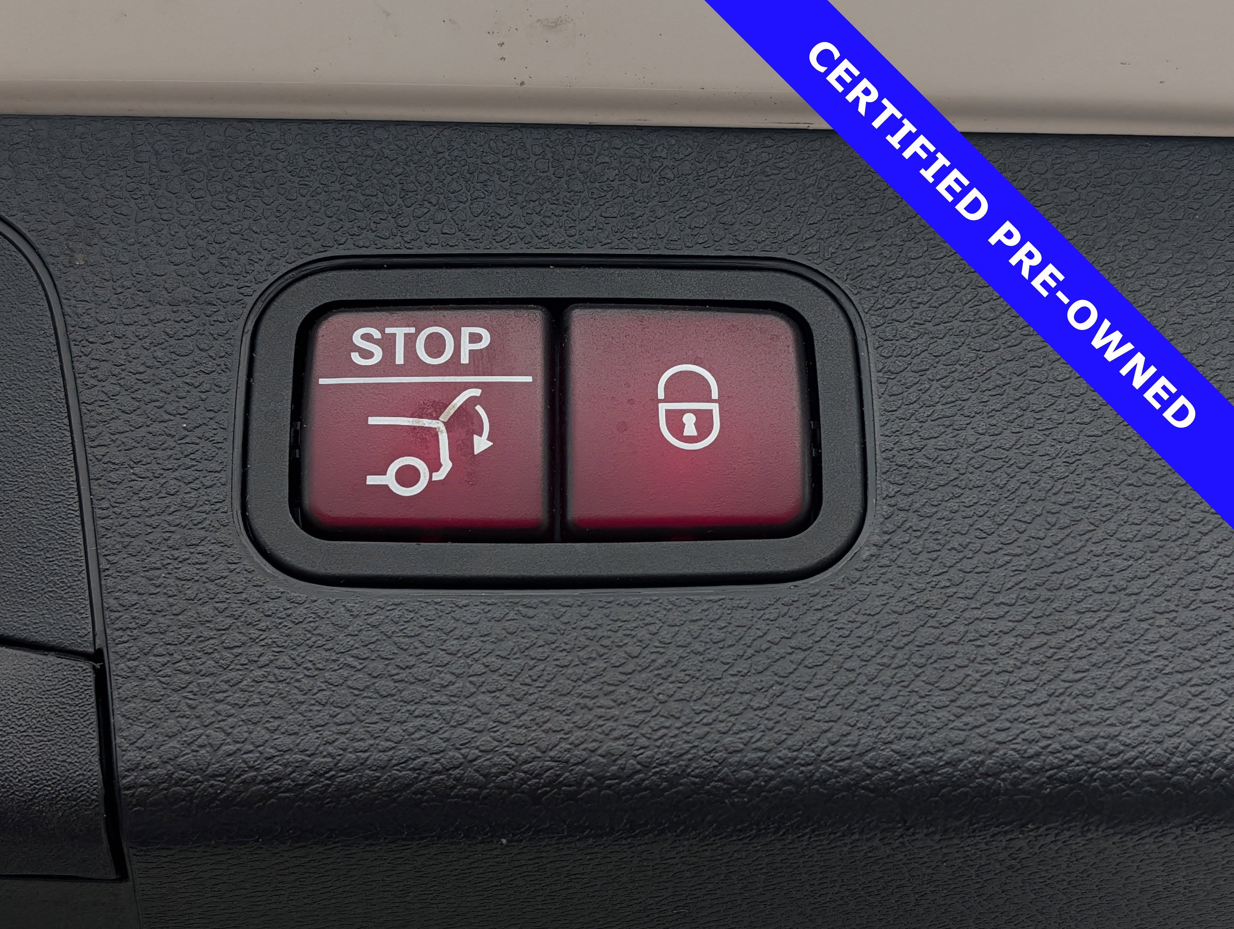 Used 2022 Mercedes-Benz GLC 300 image 14