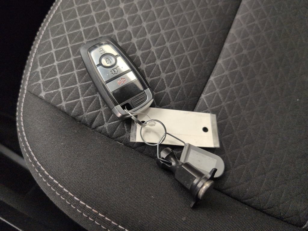 Certified 2025 Ford Escape Active FWD image 38