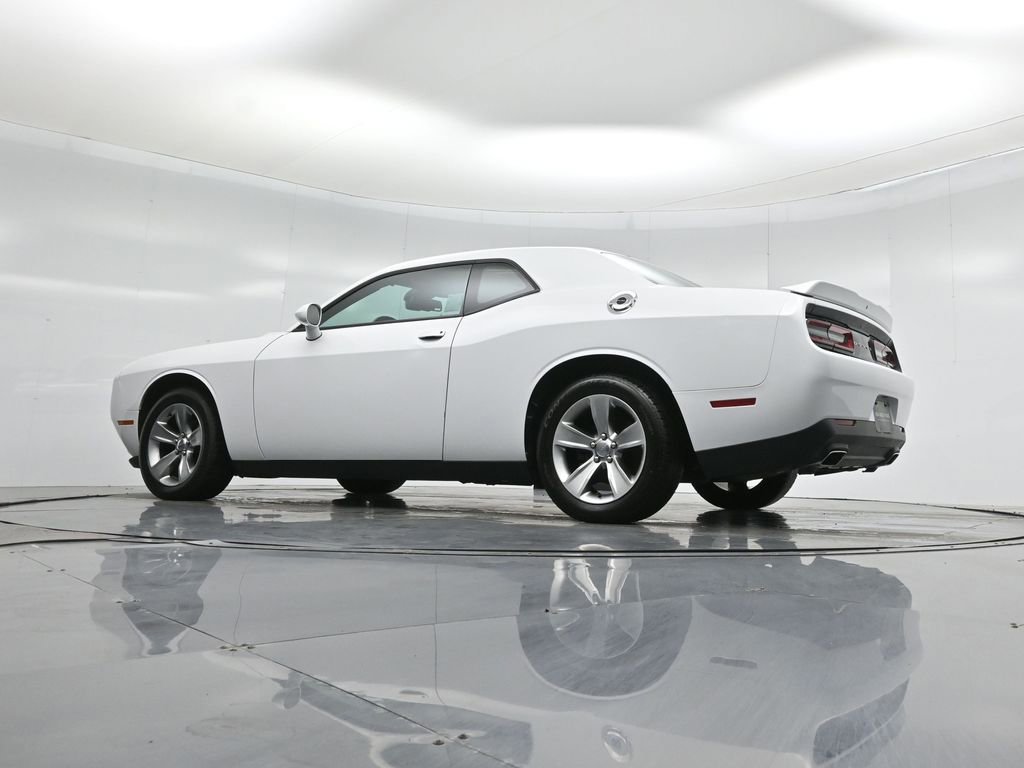 Used 2020 Dodge Challenger SXT image 20