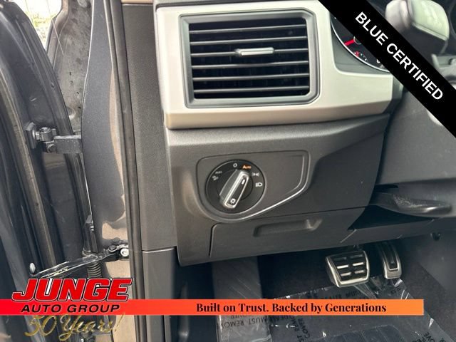 Used 2021 Volkswagen Atlas SE w/ Panoramic Sunroof Package AWD/4WD image 10