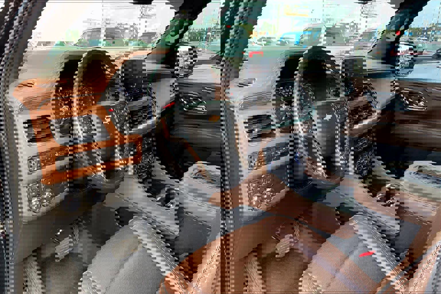 Used 2021 Chevrolet Suburban High Country image 17