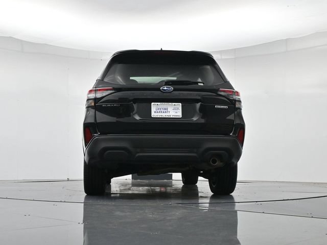 Used 2025 Subaru Forester Touring AWD/4WD image 34