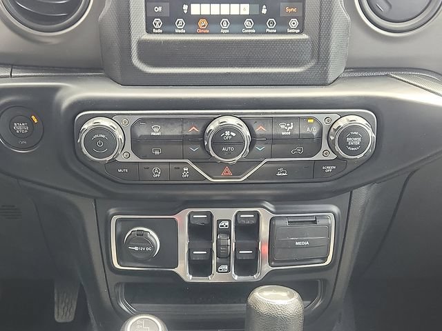 Used 2022 Jeep Wrangler Unlimited Sport AWD/4WD image 17