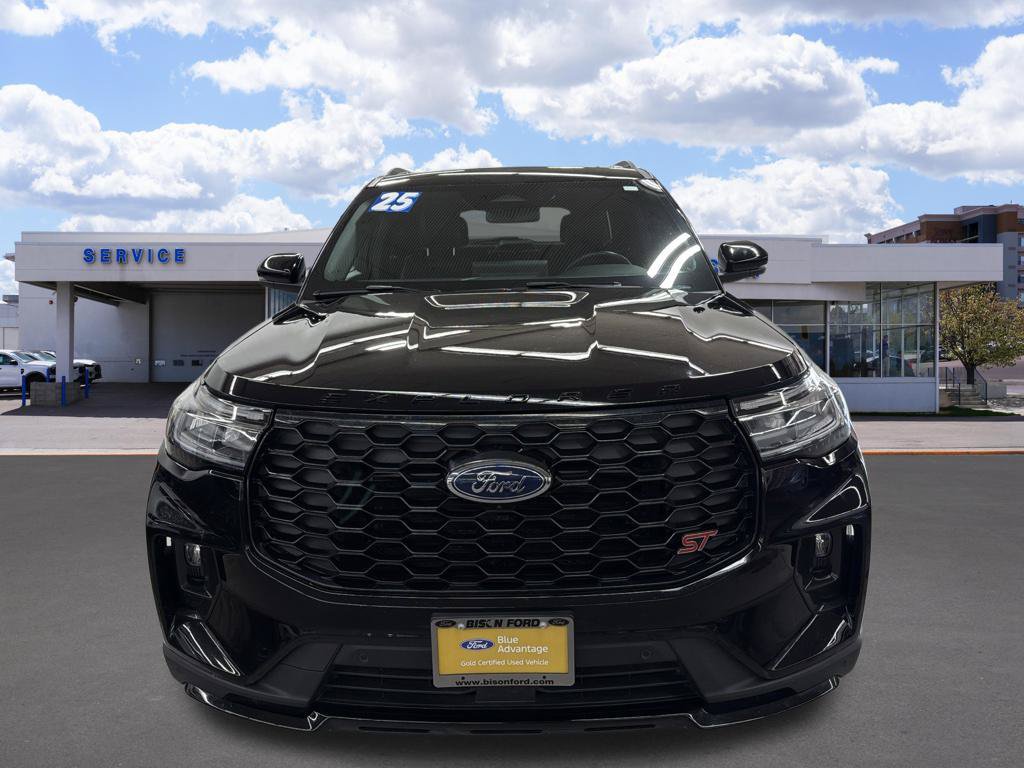Certified 2025 Ford Explorer ST AWD/4WD image 8