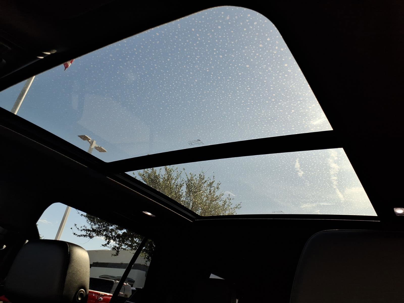 Used 2023 Chevrolet Tahoe Z71 w/ Luxury Package image 11