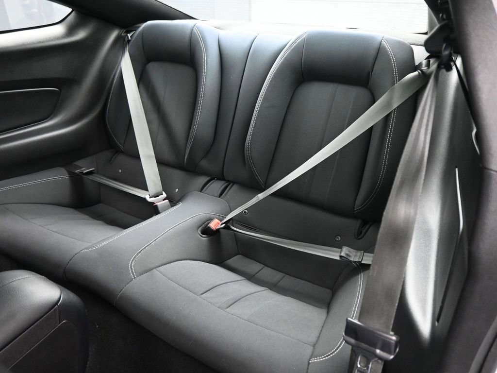 Certified 2019 Ford Mustang Coupe image 43