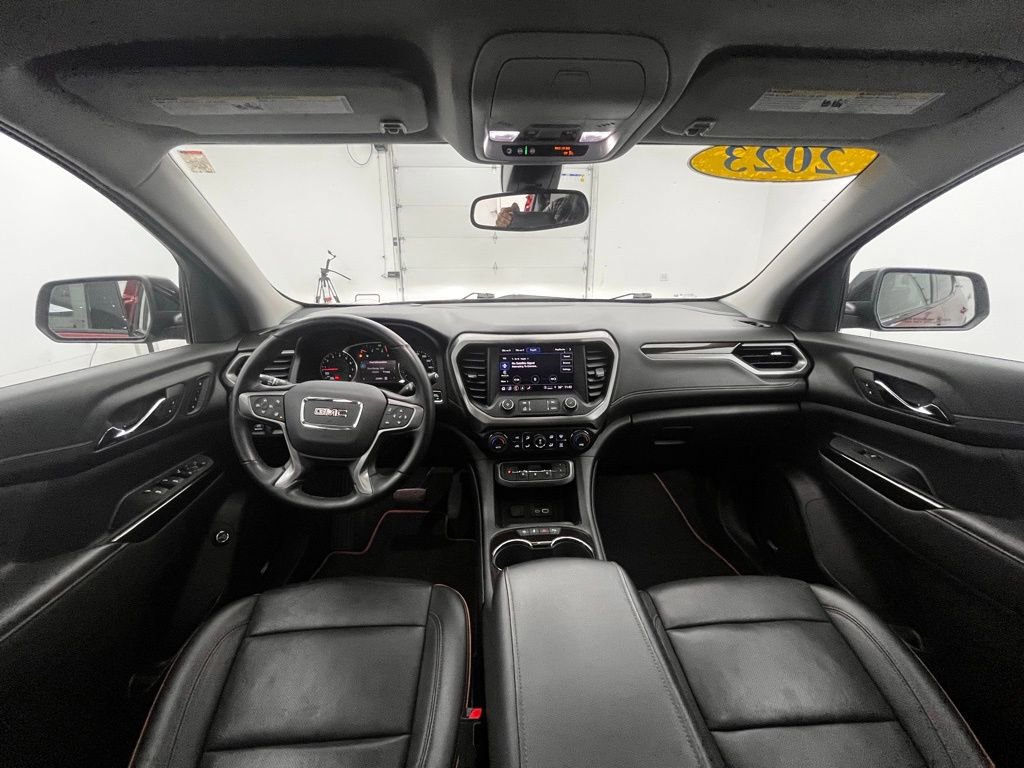Used 2023 GMC Acadia AT4 w/ Preferred Package image 9
