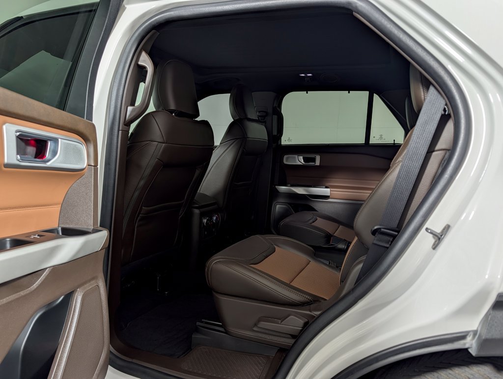 Certified 2022 Ford Explorer King Ranch w/ Class IV Trailer Tow Package RWD image 13