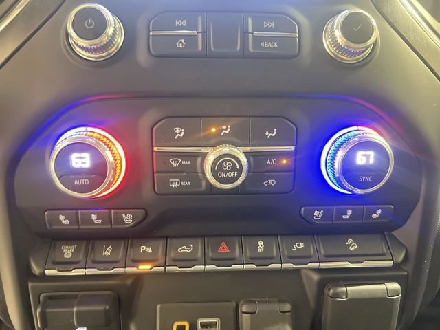 Used 2022 GMC Sierra 2500 AT4 w/ AT4 Preferred Package image 17