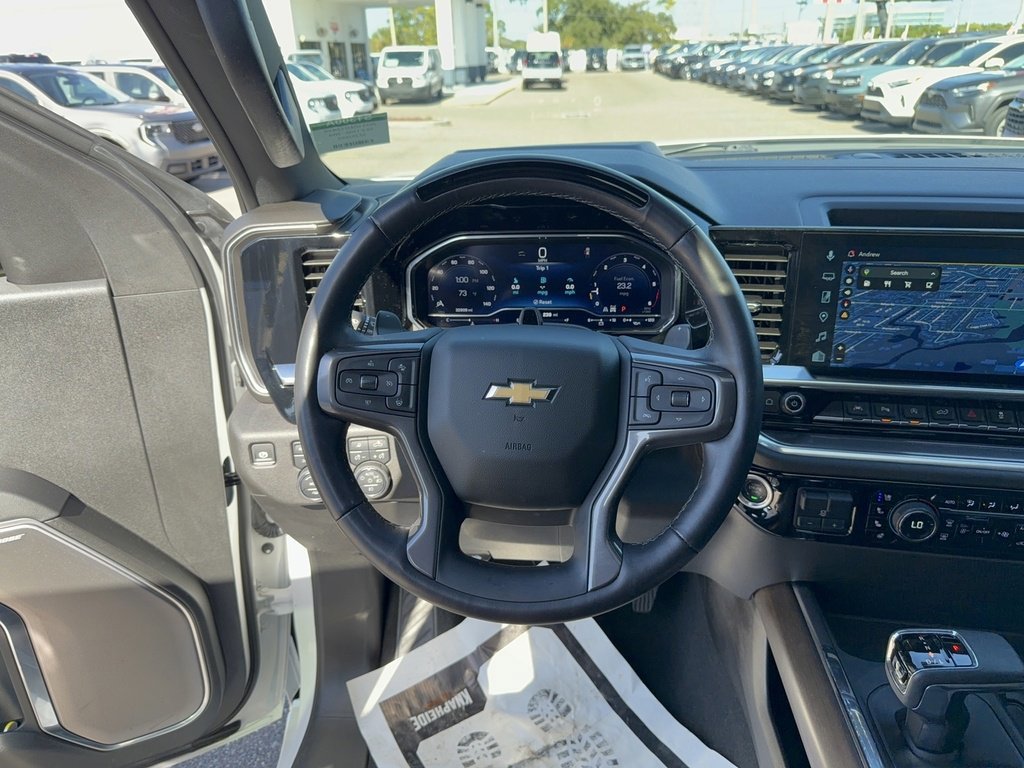 Used 2025 Chevrolet Silverado 1500 High Country image 32