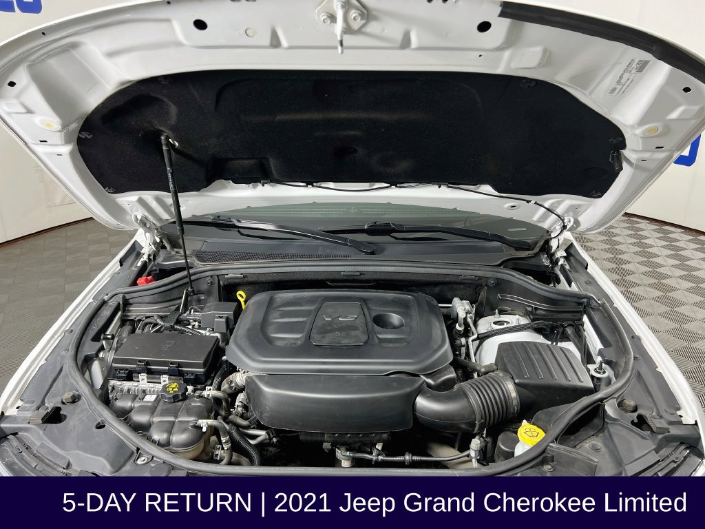 Used 2021 Jeep Grand Cherokee Limited AWD/4WD image 35