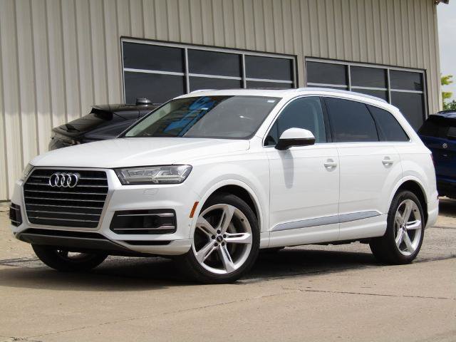 Used 2019 Audi Q7 3.0T Prestige AWD/4WD image 12