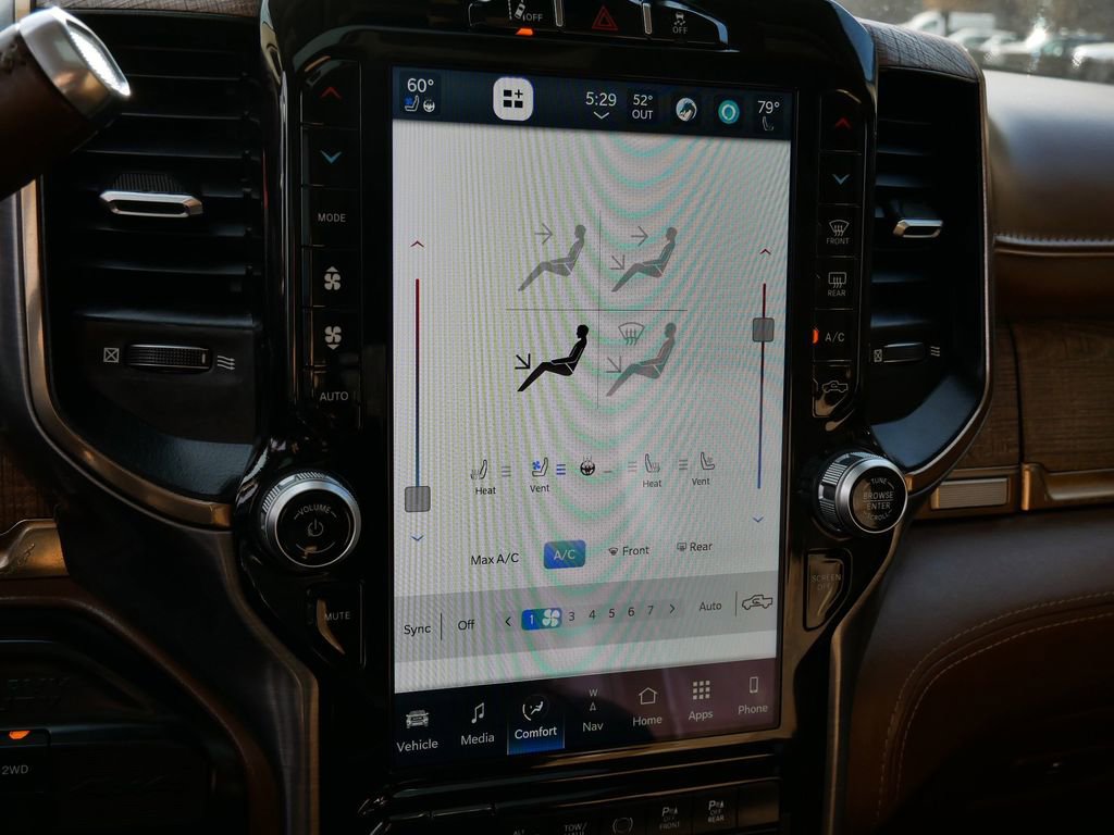 Used 2022 RAM 3500 Limited image 27