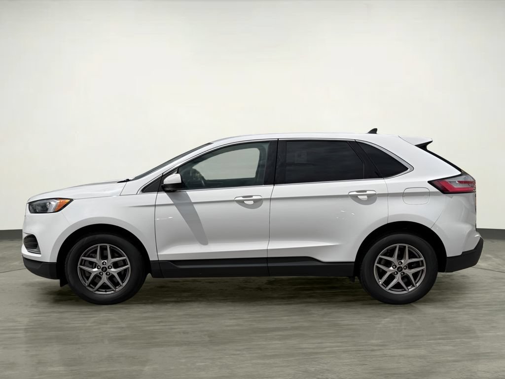Certified 2024 Ford Edge SEL AWD/4WD image 3