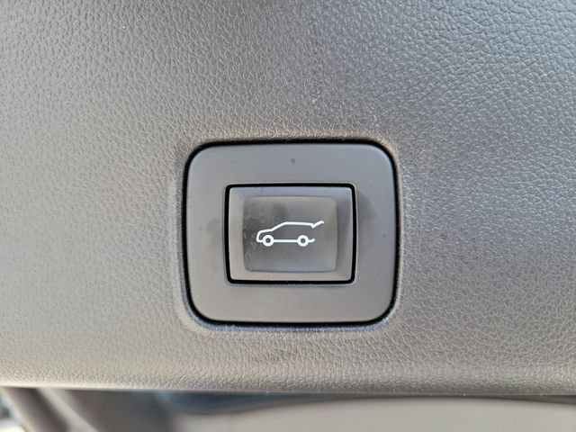 Used 2021 Chevrolet TrailBlazer RS w/ Sun and Liftgate Package AWD/4WD image 26