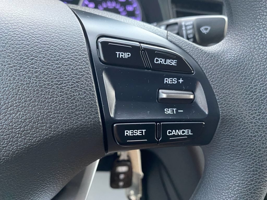 Used 2019 Hyundai Elantra SE w/ Cargo Package FWD image 24