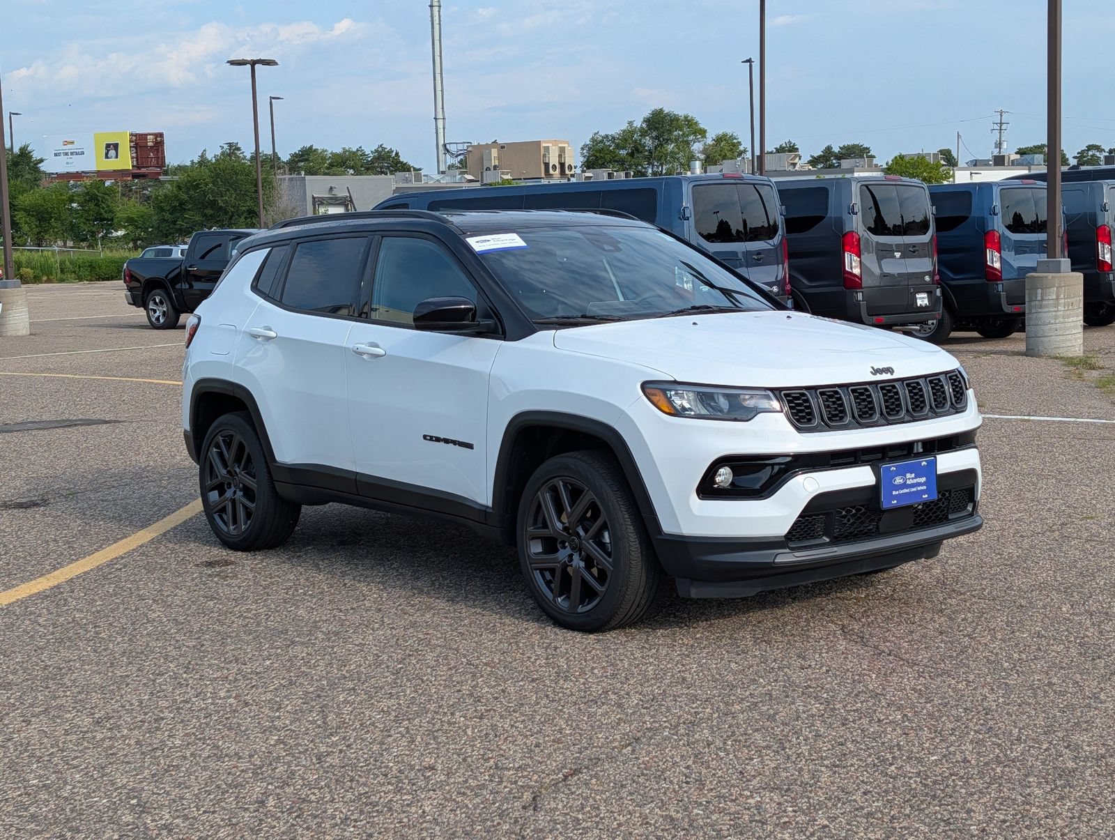 Used 2026 Jeep Compass Limited AWD/4WD image 10