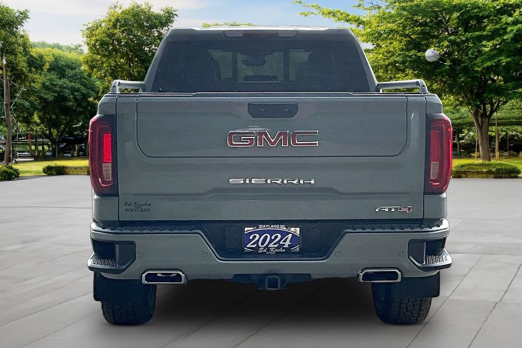 Used 2024 GMC Sierra 1500 AT4 w/ Technology Package AWD/4WD image 4