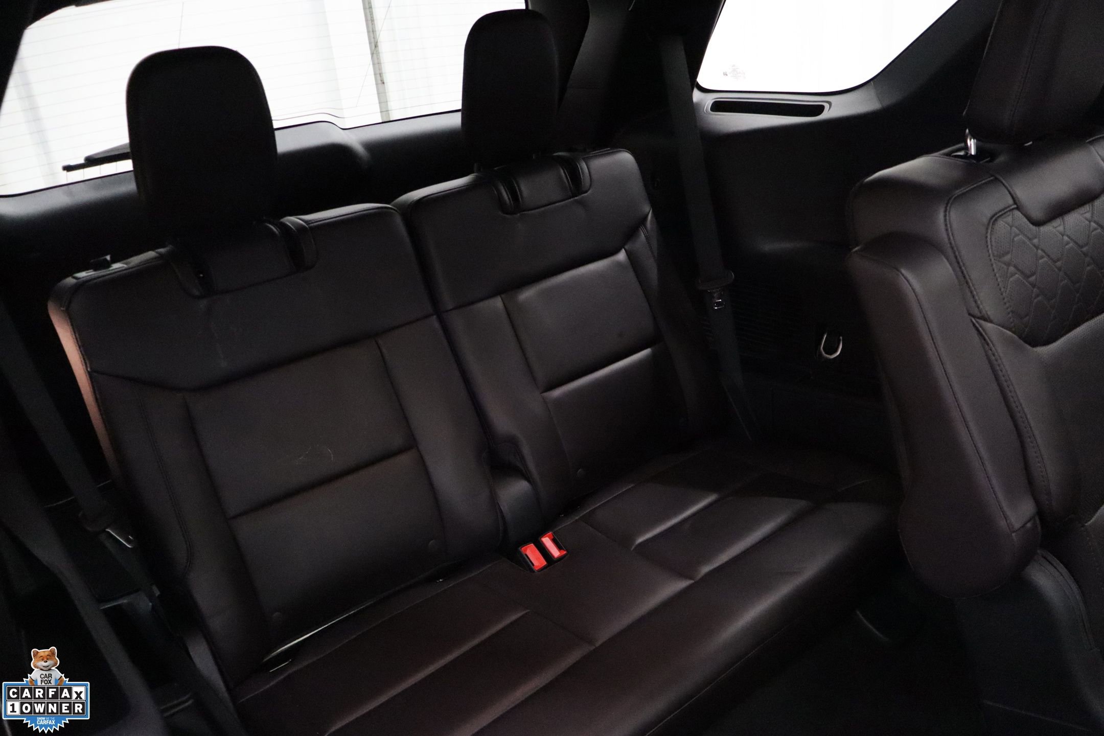 Certified 2025 Ford Explorer Platinum w/ LUX Leather Package image 28