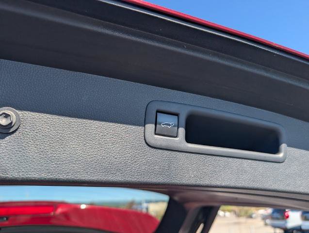 Used 2023 Toyota Highlander XLE FWD image 9