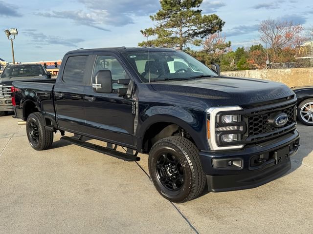 Certified 2024 Ford F250 XL w/ STX Appearance Package AWD/4WD image 5