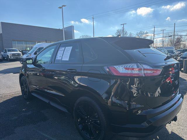 Certified 2022 Ford Edge ST-Line w/ Class II Trailer Tow Package image 8