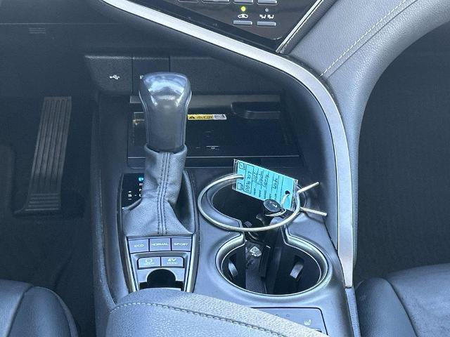 Used 2022 Toyota Camry XSE FWD image 16