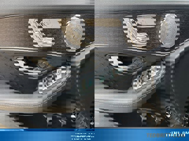 Used 2021 Mercedes-Benz GLC 300 4MATIC image 44