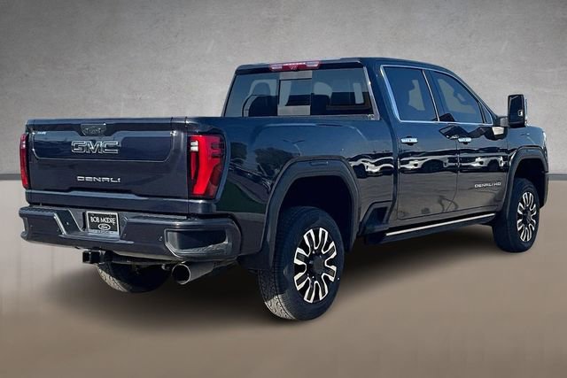 Used 2024 GMC Sierra 2500 Denali Ultimate w/ Snow Plow Prep/Camper Package image 2
