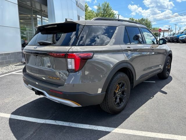 Certified 2026 Ford Explorer Tremor w/ Tremor Ultimate Package AWD/4WD image 3