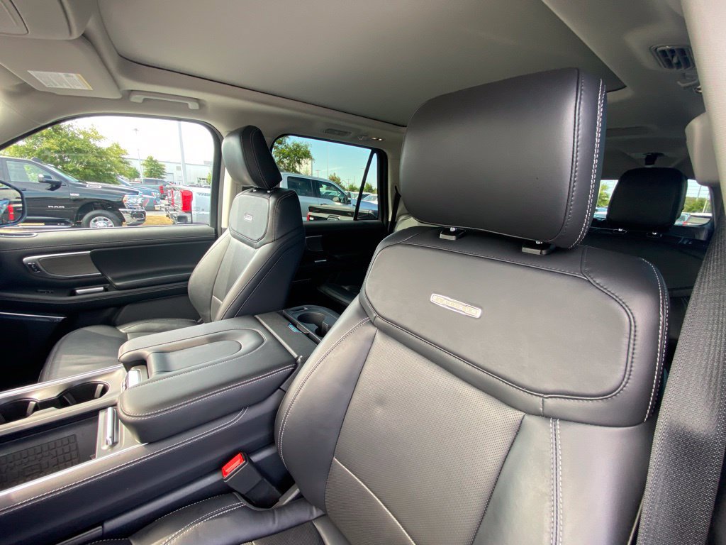 Certified 2025 Ford Expedition Max Platinum AWD/4WD image 23
