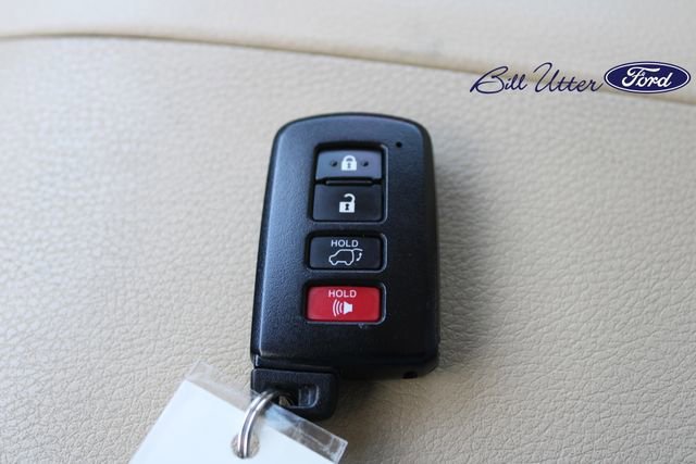 Used 2018 Toyota Highlander XLE image 27