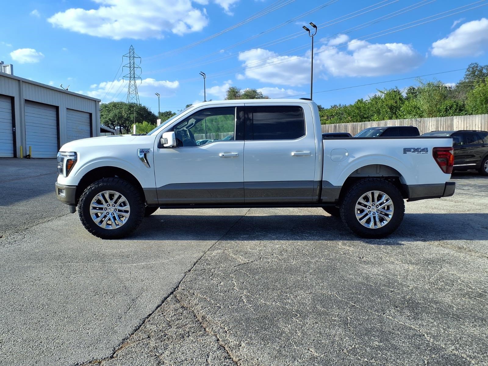 Certified 2025 Ford F150 King Ranch w/ FX4 Off-Road Package AWD/4WD image 9