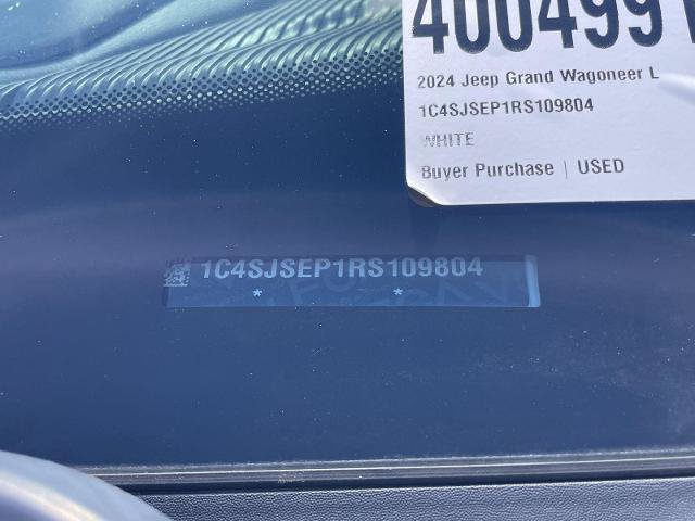 Used 2024 Jeep Grand Wagoneer L 4WD image 38