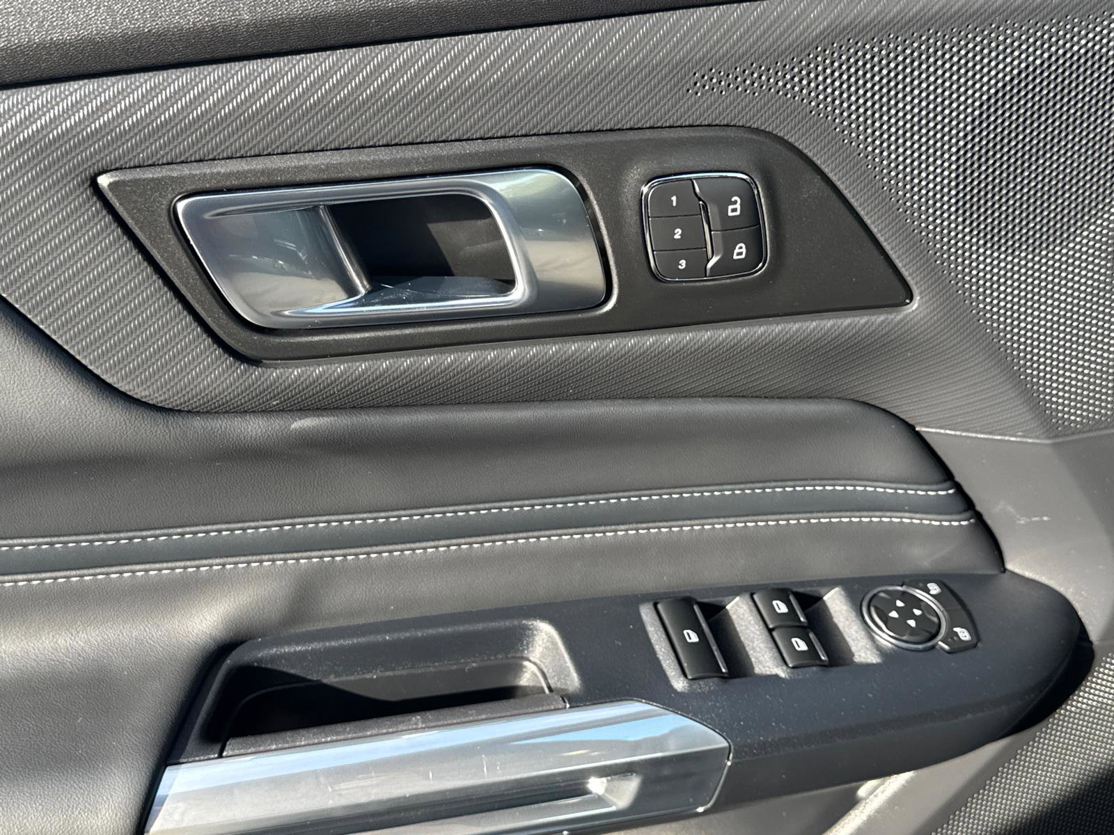 Certified 2024 Ford Mustang GT Premium image 28