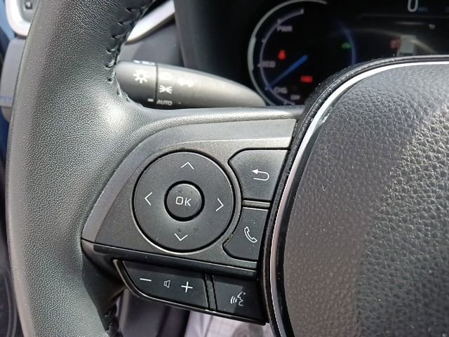 Used 2023 Toyota RAV4 XSE AWD/4WD image 18